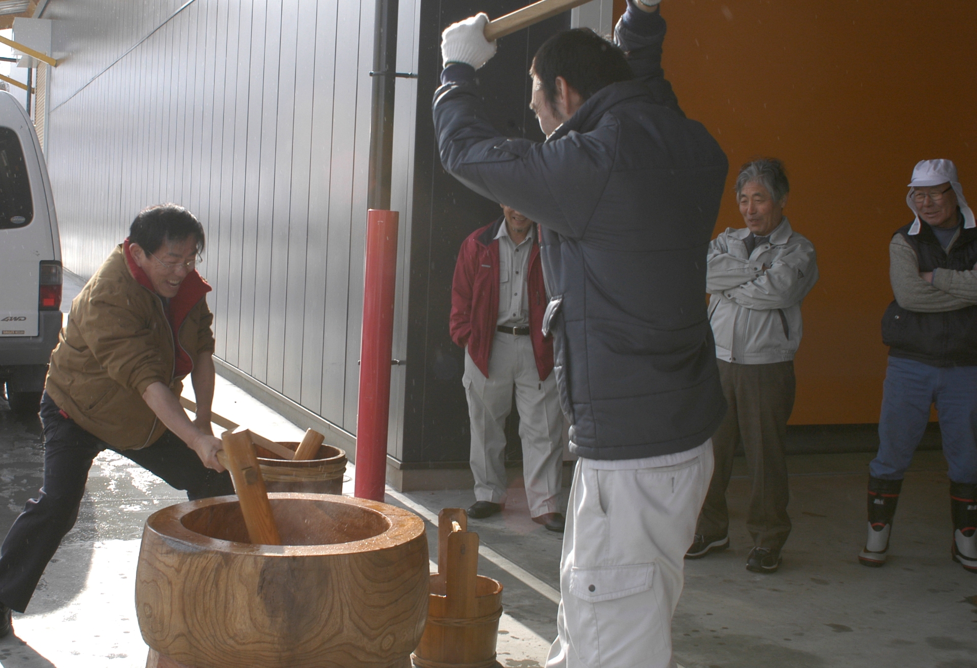 アスクの仕事始め。 - 社員ブログ - 株式会社アスク - 株式会社アスクはお米の専門店「米屋」です。